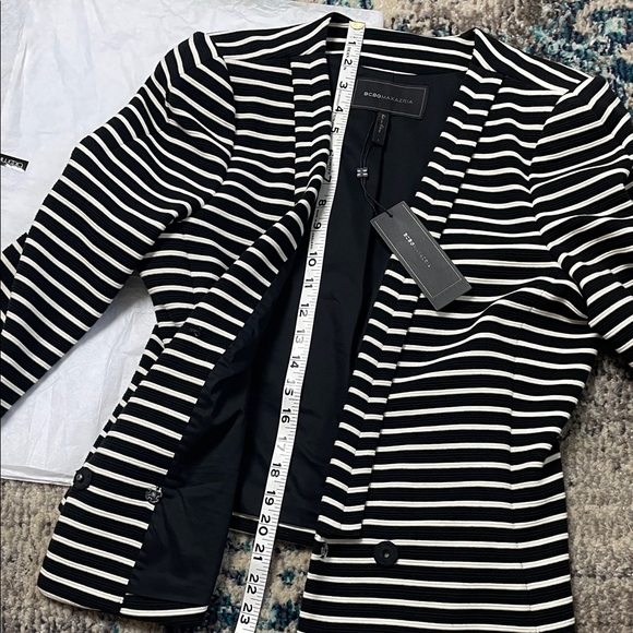 NWT BCBGMaxAzria Monochrome Striped blazer Jacket Hendrix - Picture 12 of 17